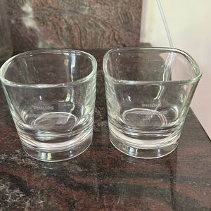 Phillips sonic cups from the electric toothbrushes